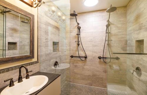 Bar Harbor House | Mira Monte Inn & Suites