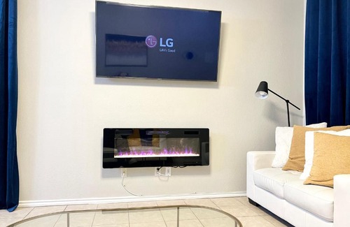 South Arlington House | Mirabella -5mins to AT&T Stadium