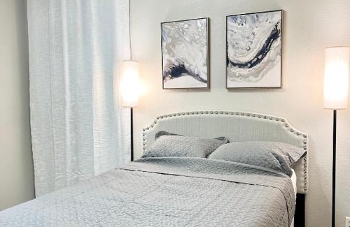 South Arlington House | Mirabella -5mins to AT&T Stadium