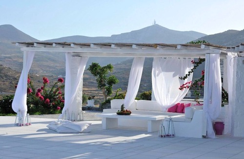 Paros Villa | Mirabella Hilltop Villa with Pool, Tennis & Sea View