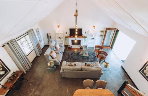 uMngeni House | Miracle Mountain Farm Cottages