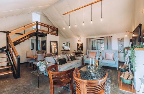 uMngeni House | Miracle Mountain Farm Cottages