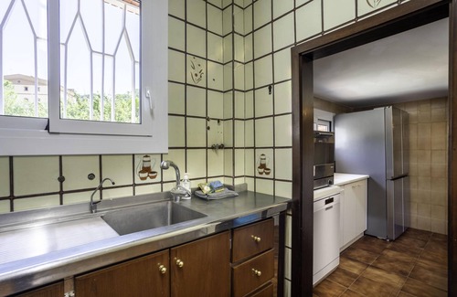 Alella House | MIRADOR an idyllic space among vineyards