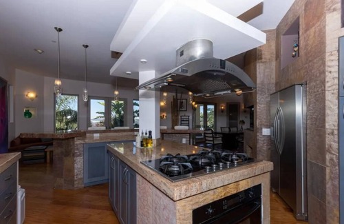 Topanga House | Mirador Home- Expansive views Topanga Canyon Retreat