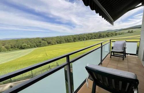 Ciruena Apartment | Mirador Rioja alta golf