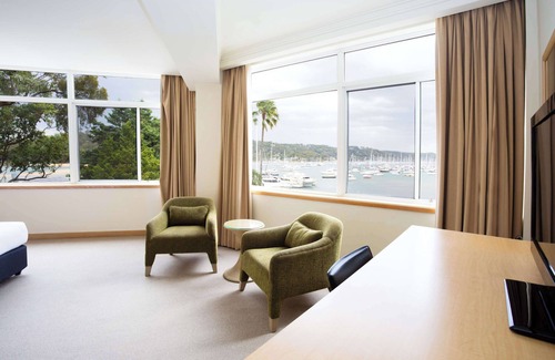 Newport Hotel | Mirage Hotel Newport