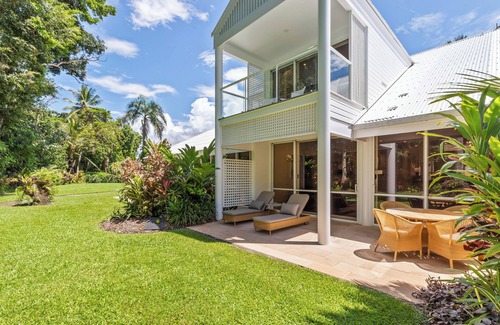 Port Douglas Villa | Mirage Resort Villa 413 with access to Sheraton Facilities