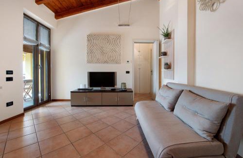 Marone Apartment | Miralago Marone Holiday House