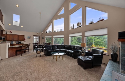Ocean City House | Miramar House Hot tub, pool table, Foosball, fire pit and short walk to the