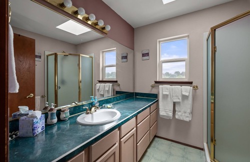 Ocean City House | Miramar House Hot tub, pool table, Foosball, fire pit and short walk to the