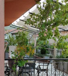 Ravno Apartment | Miran