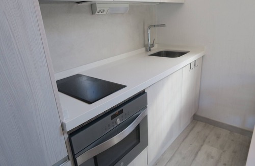 Old Town Apartment | Mirandoacuenca tourist apartment is next to the Cathedral and the Hanging Houses