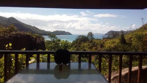 Anse Volbert Village House | Mirella Villa