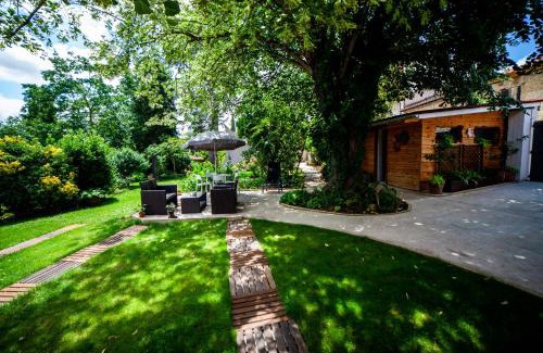 Saint-Elix-le-Chateau House | Mirguet au Jardin