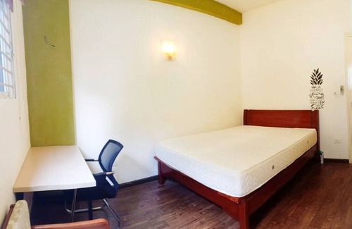 Nhat Tan House | Mirr House Comfy western mattress