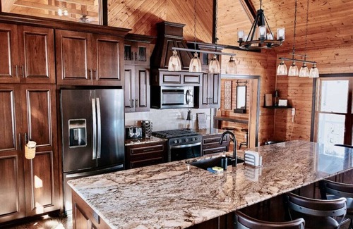 Guilford Apartment | Mirror Lake - Rare private lake!