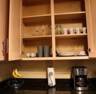 McAllen Apartment | Mirror, mirror on the wall!