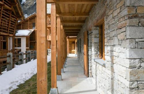 Alagna Valsesia Apartment | Mirtillo Blu Family Apartment