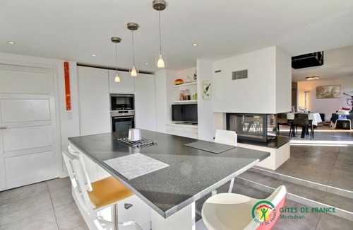Grand-Champ House | Mise Au Vert - Grand Champ