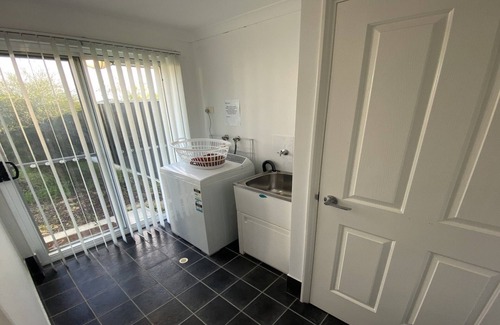 Jurien Bay House | Miss Boronia is a modern style home