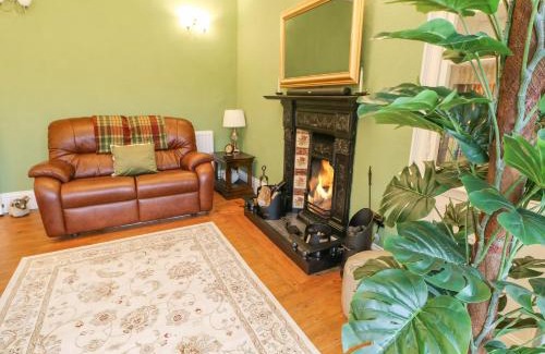 Hawes House | Miss Burrow's House