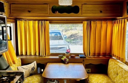 Rickreall House | Miss Darlene the Time Machine awaits! So cozy and comfortable!!