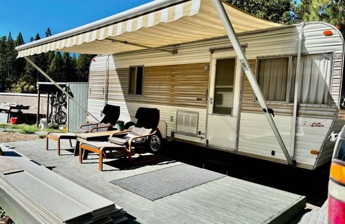 Rickreall House | Miss Darlene the Time Machine awaits! So cozy and comfortable!!