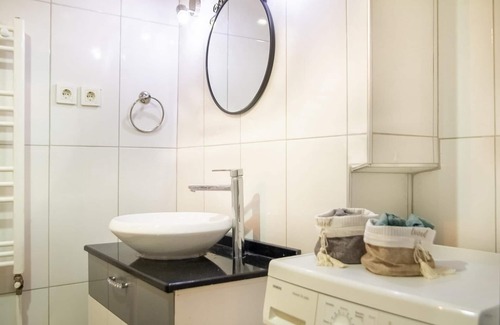 Karsiyaka Apartment | Missafir Exceptional Flat with Sea View in Izmir