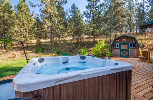 St. Ignatius House | Mission Mountain Getaway