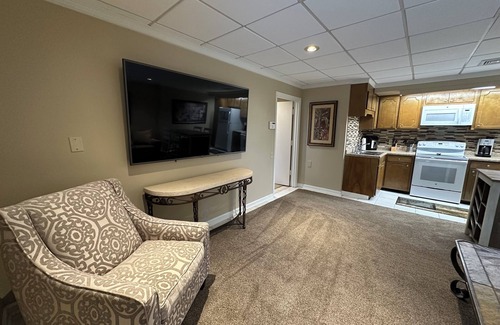 Missionary Ridge Apartment | Missionary Ridge Retreat- game room, putting green, tennis, & more!