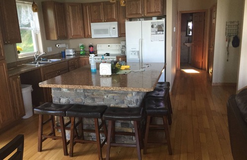 Minneiska House | Mississippi River View with updated driveway