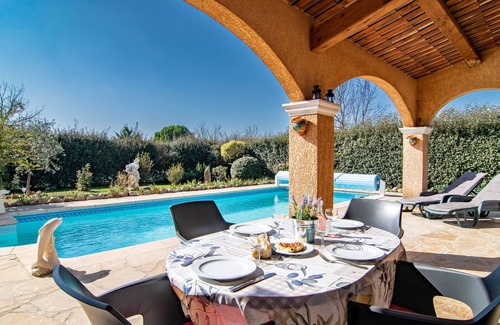 Regusse House | Mistral by Interhome
