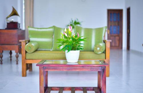 Kandy House | Misty Clouds Homestay