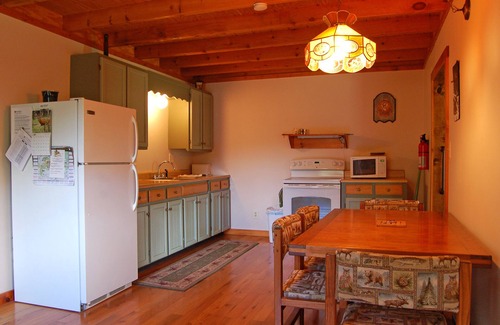Driftwood Cabin | Misty Pines Whitetail- Lodging With A Marvelous View In Elk Country.