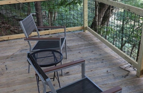 Hopewell RV Rental | Misty River Retreat