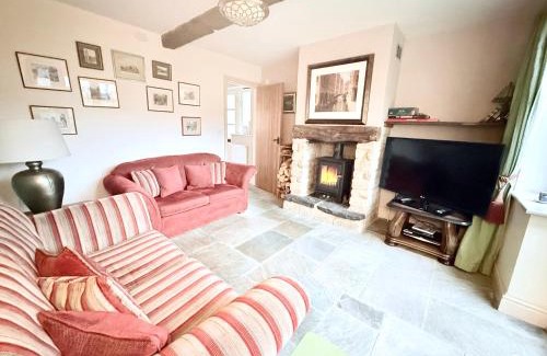 Winchcombe House | Misty View - 2 Bed Cottage in Winchcombe