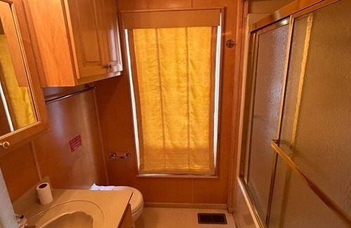Allons Boat Rental | Mitchell Creek Marina Houseboat 3
