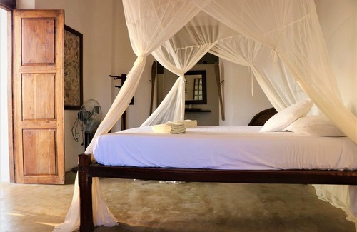 Ibo Hotel | Miti Miwiri
