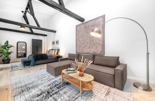 Prenzlauer Berg Apartment | Mitte Loft group & family friendly, 150m2, 2BRs, 2Bathrooms, living & dinning room , 4 - 8 Guests