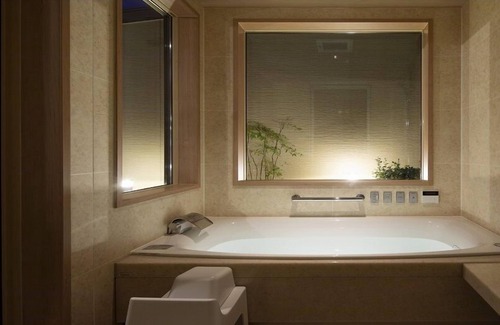 Hatsukaichi House | Miyajima Hanarenoyado IBUKU