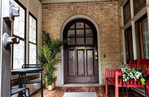 Lower East Side Apartment | MKE Mansion - East Wing Private Home