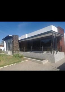 Greater Johannesburg Metropolitan Area Villa | Mkhuhla Rentals