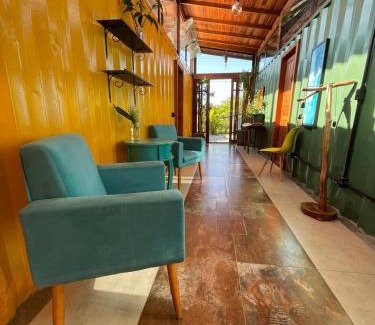 Rio Vermelho Sul House | Moçamba LODGE Contêiner