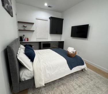 East Downtown Houston House | MO Place