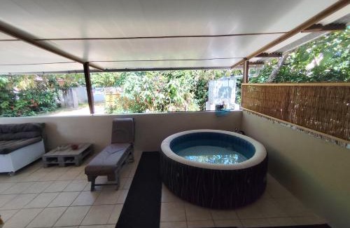 Cayenne House | MO TI KOTÉ