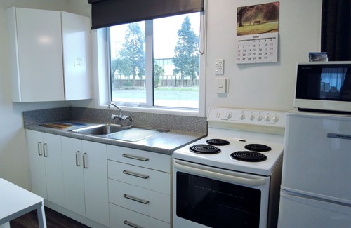 Invercargill Hotel | Moana Court Motel