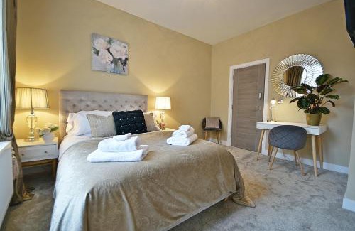 Rawtenstall Apartment | Moat House