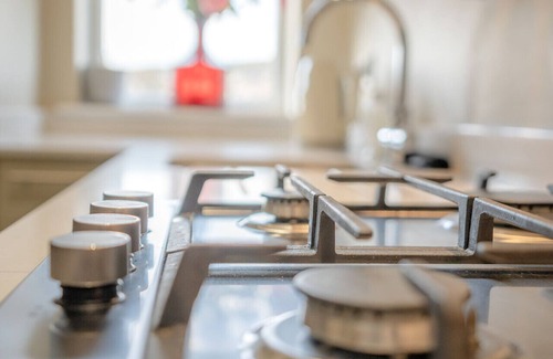 Rawtenstall Apartment | Moat House Penthouse Suite - 2 Bed 2 Bath