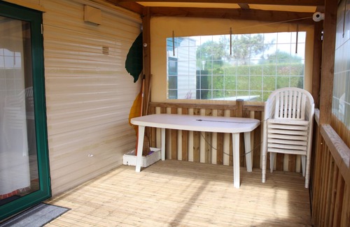 Les Mathes House | MOBIL HOME 2 CH WITH CLIM AT CAMPING LES CHARMETTES *