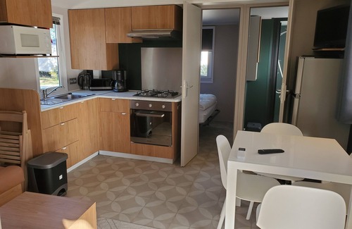 Montendre House | Mobil-home 4/6p quiet property 20 min from Jonzac. Ideal for curists.